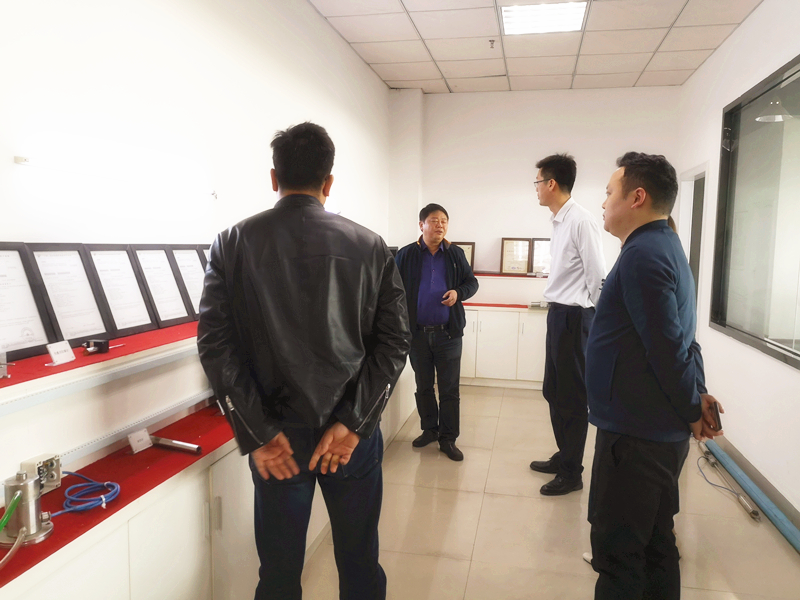 沉降監(jiān)測,路基沉降監(jiān)測,全向位移計(jì),路基面壓實(shí)監(jiān)測,尾礦庫監(jiān)測,邊坡監(jiān)測,基坑監(jiān)測,湖南北斗星空自動化