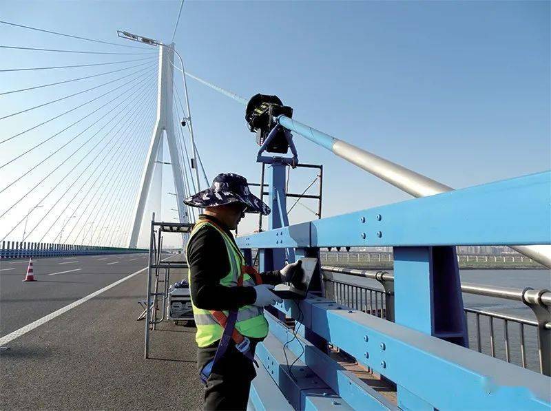 橋梁健康監(jiān)測(cè)