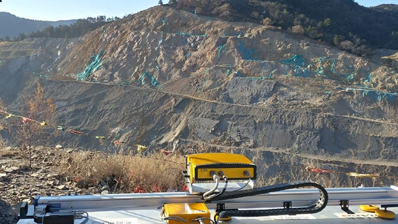 高邊坡監(jiān)測(cè)